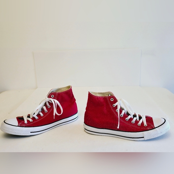 Converse All Star Chuck Taylor Red High Top Sneakers  Men's 11 Women's 13 - Picture 9 of 12